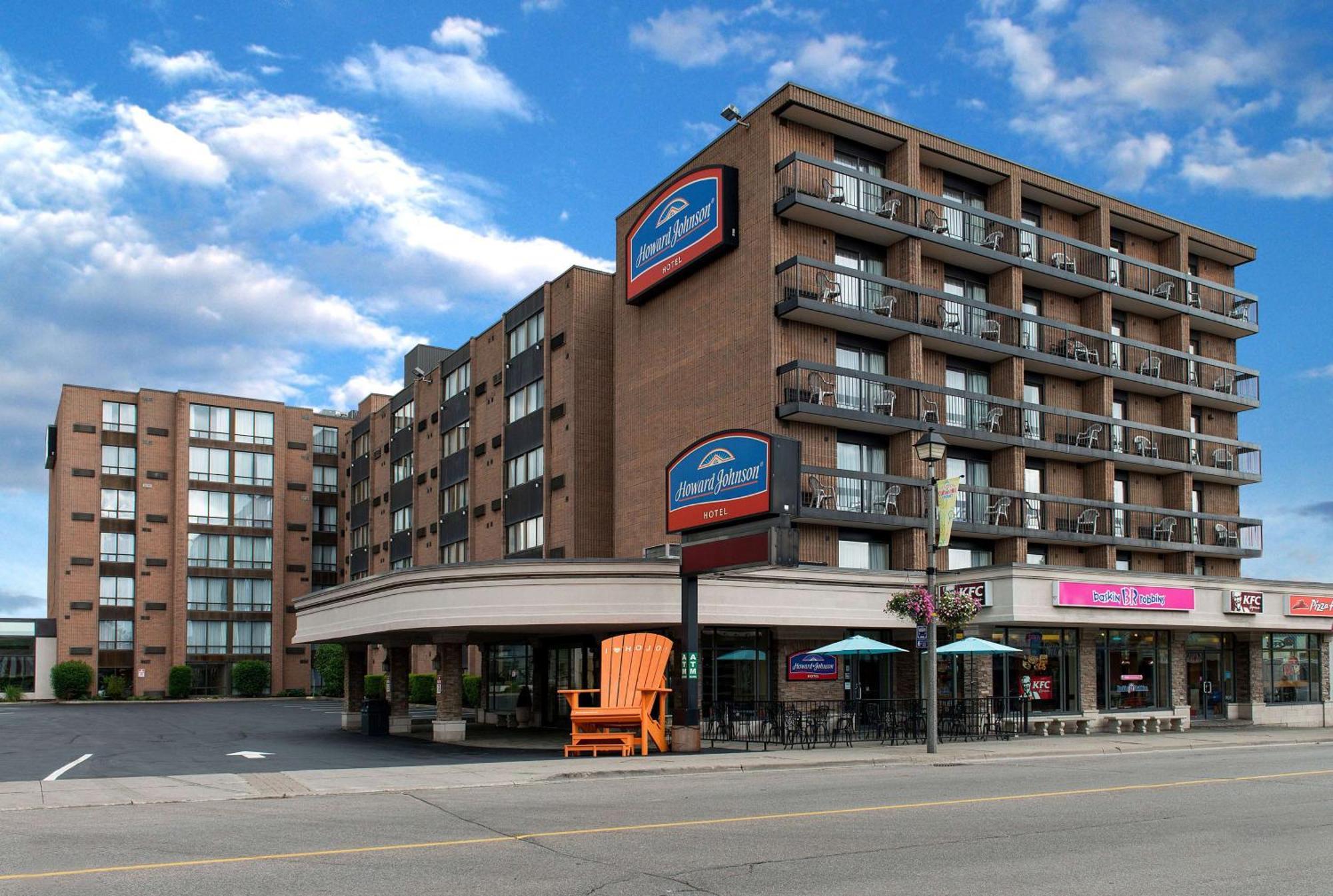 Howard Johnson Plaza By Wyndham By The Falls Cataratas do Niágara Exterior foto
