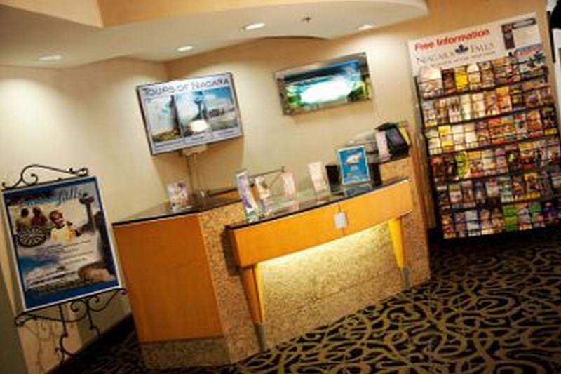 Howard Johnson Plaza By Wyndham By The Falls Cataratas do Niágara Exterior foto